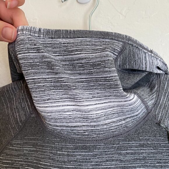 Marmot Hooded Running Pullover Gray Stripe XS - Picture 9 of 11